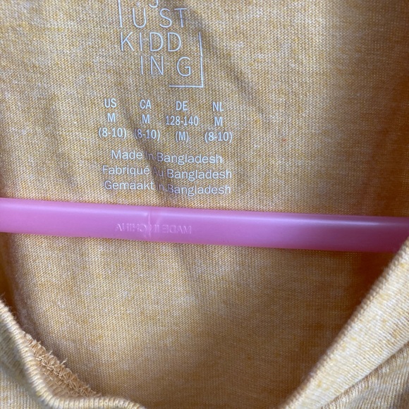 4 long sleeve tops - Picture 7 of 9